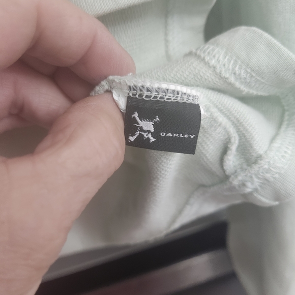 Oakley Women's Light Green Hoodie Top - Picture 6 of 8